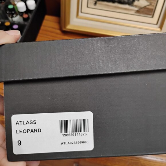 Betsey Johnson Leopard Ankle Booties | 9 | Gold Metallic | Brand New - Picture 5 of 5